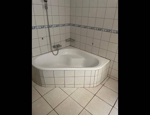 4 BEDROOM HOUSE FOR SALE IN CHROOM PARK